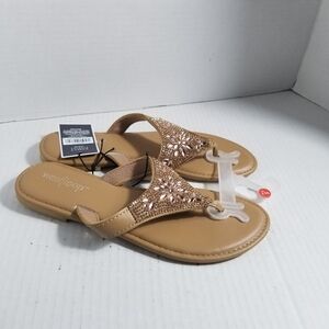 NWT WEST LOOP SANDALS SIZE SMALL 5/6